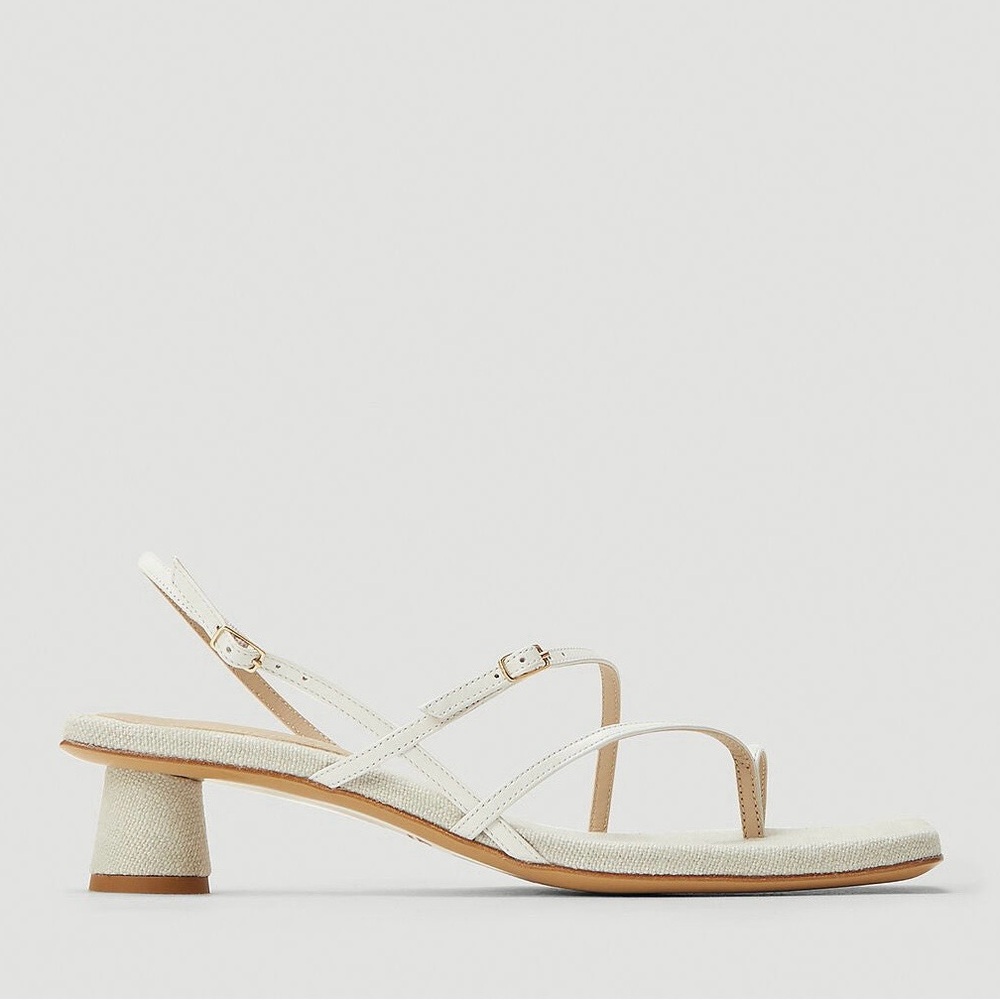 Jacquemus Cream Les Sandales Basgia